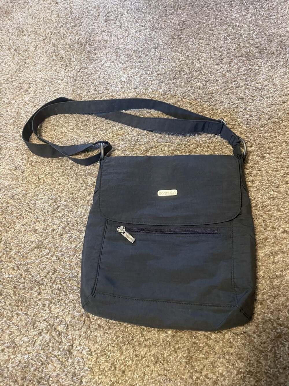 Baggallini Lightweight Nylon Crossbody Bag Gray